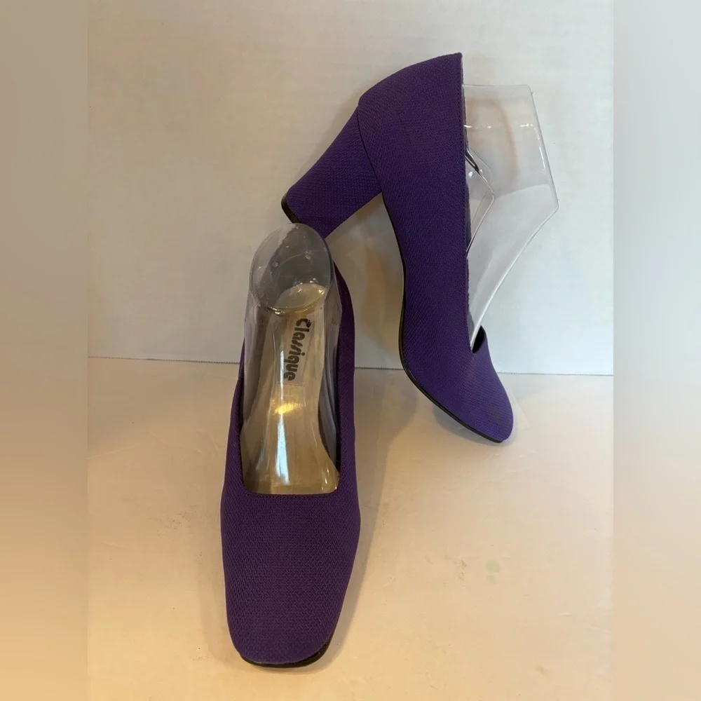 Classique purple fabric block heel pumps shoes size 9.5